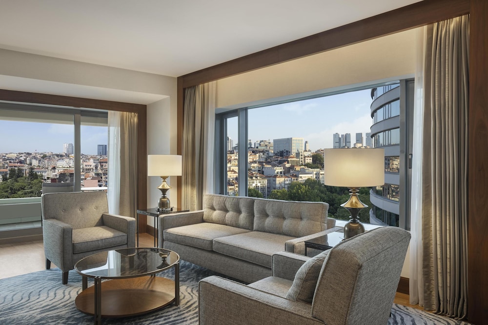 Conrad Istanbul Bosphorus — Hotel rooms in Istanbul, Istanbul
