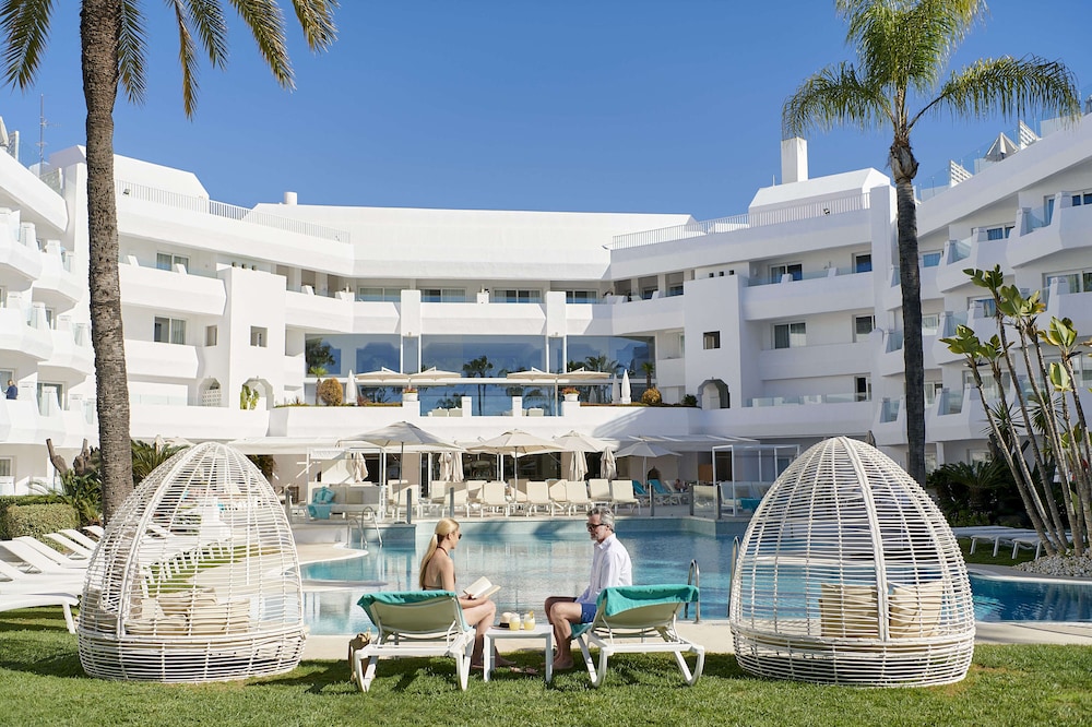 Iberostar Selection Marbella Coral Beach — Swimming pool in Marbella, Andalusia