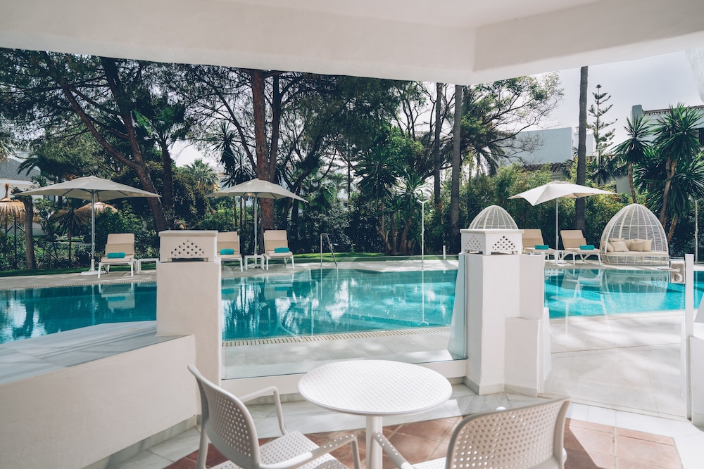 Iberostar Selection Marbella Coral Beach — Swimming pool in Marbella, Andalusia