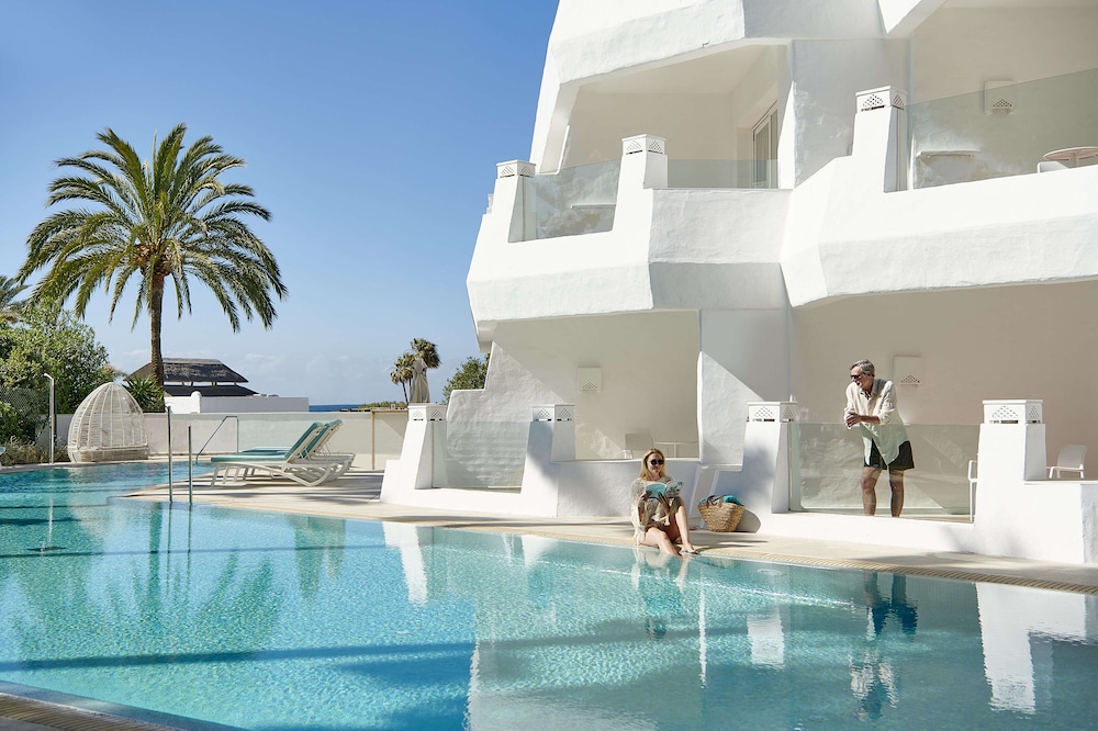 Iberostar Selection Marbella Coral Beach — Swimming pool in Marbella, Andalusia