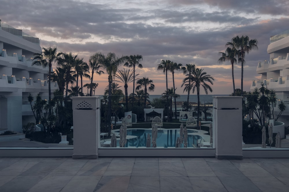 Iberostar Selection Marbella Coral Beach — Swimming pool in Marbella, Andalusia