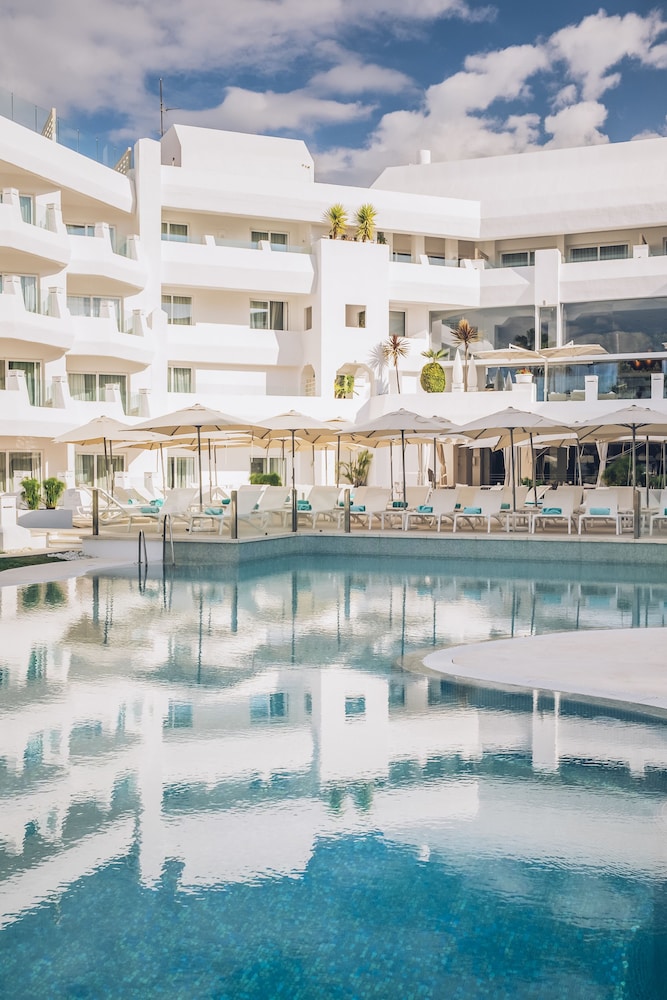 Iberostar Selection Marbella Coral Beach — Swimming pool in Marbella, Andalusia