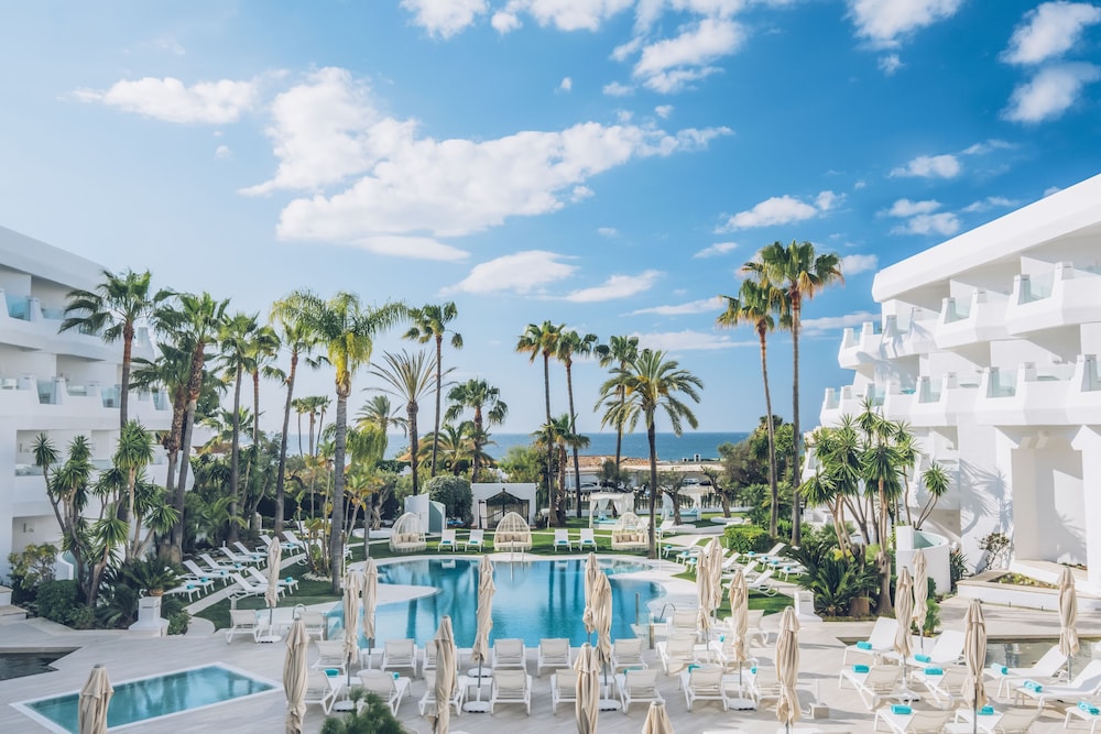 Iberostar Selection Marbella Coral Beach — Swimming pool in Marbella, Andalusia
