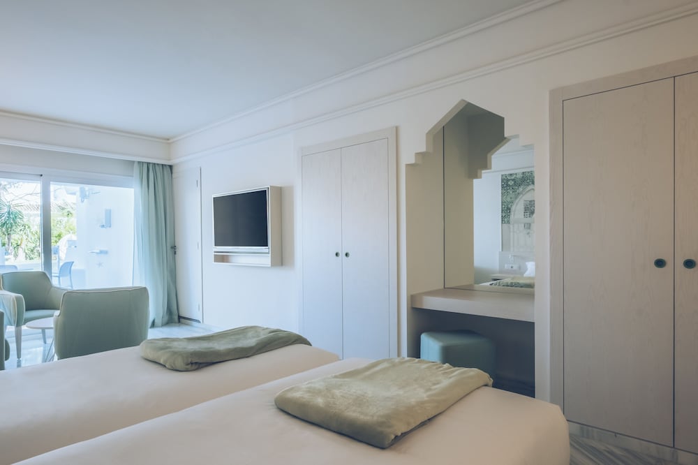 Iberostar Selection Marbella Coral Beach — Hotel rooms in Marbella, Andalusia