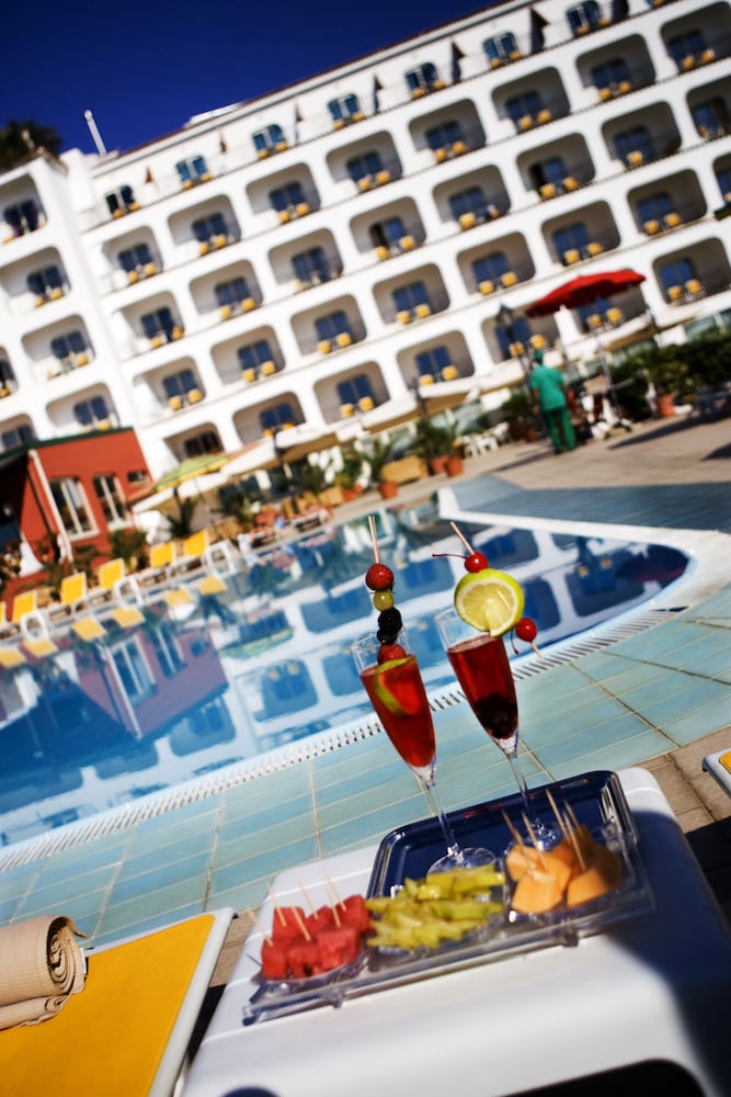 Delta Hotels by Marriott Giardini Naxos — Swimming pool in Giardini Naxos, Sicily