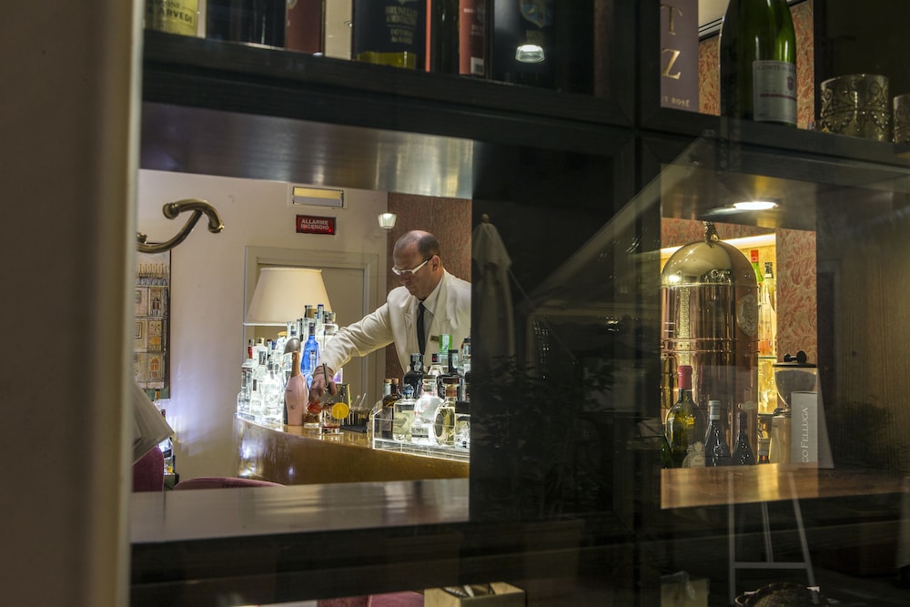 Hotel A LA Commedia — Restaurant & bars in Venice, Veneto