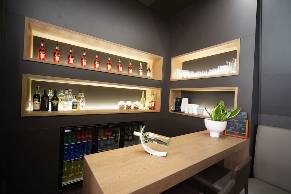 Hotel Aaron — Restaurant & bars in Mestre, Veneto