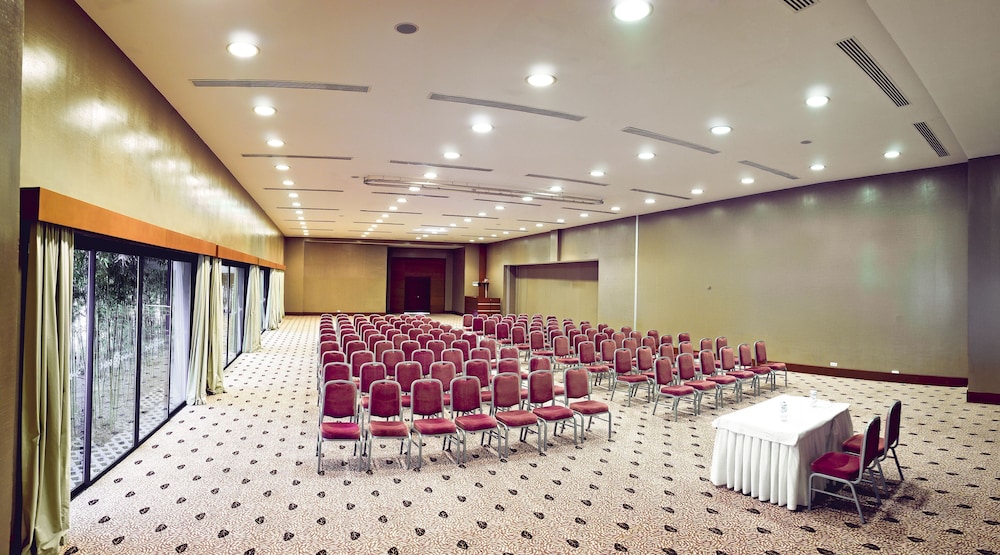 Paloma Sencia — Hotel building in Belek