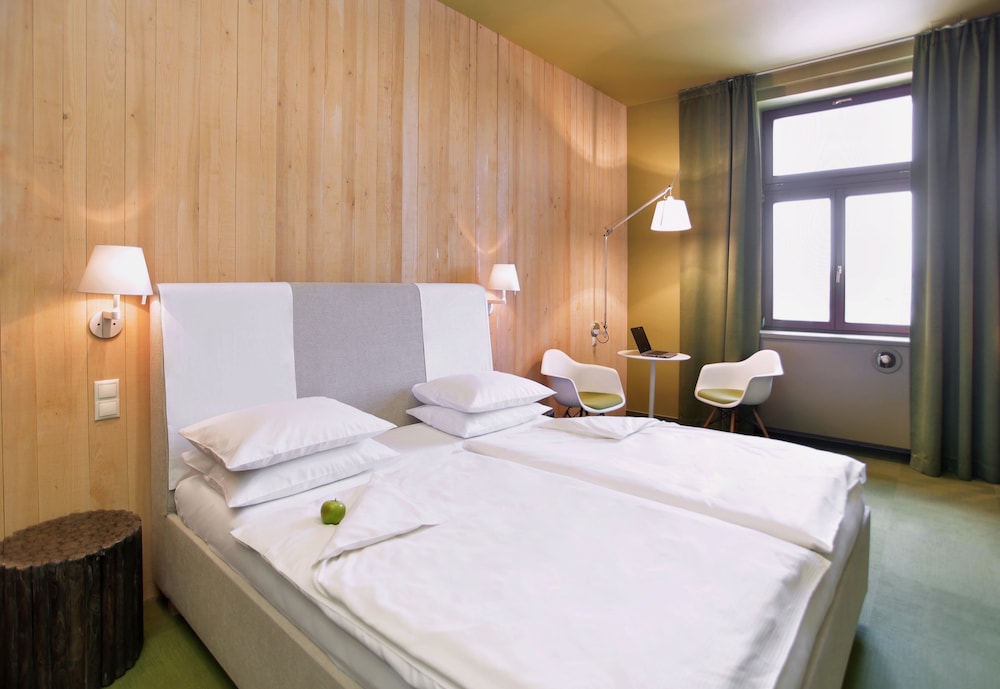 Absolutum Wellness Hotel — Hotel rooms in Prague, Prague