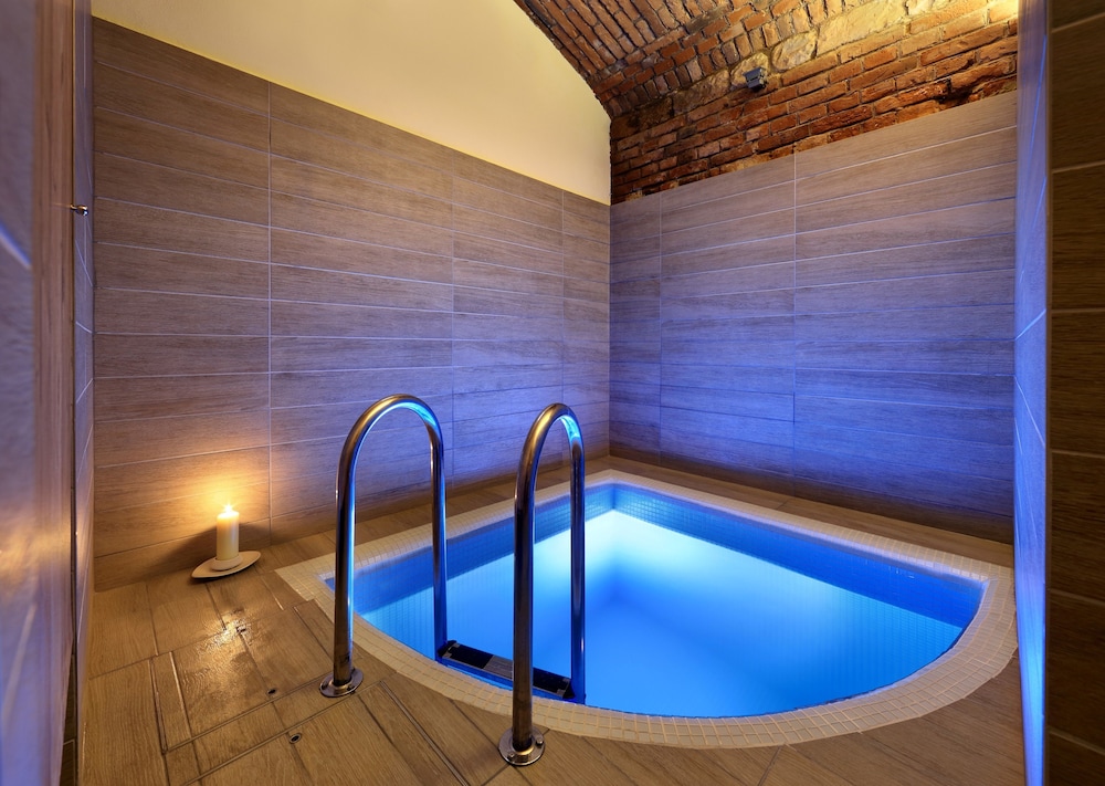 Absolutum Wellness Hotel — Spa in Prague, Prague