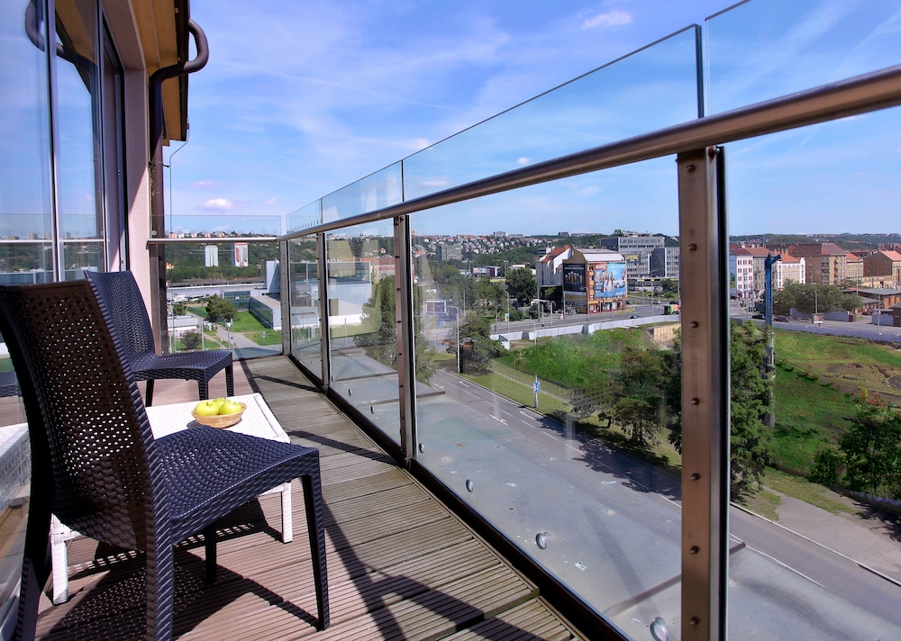 Absolutum Wellness Hotel — Hotel rooms in Prague, Prague