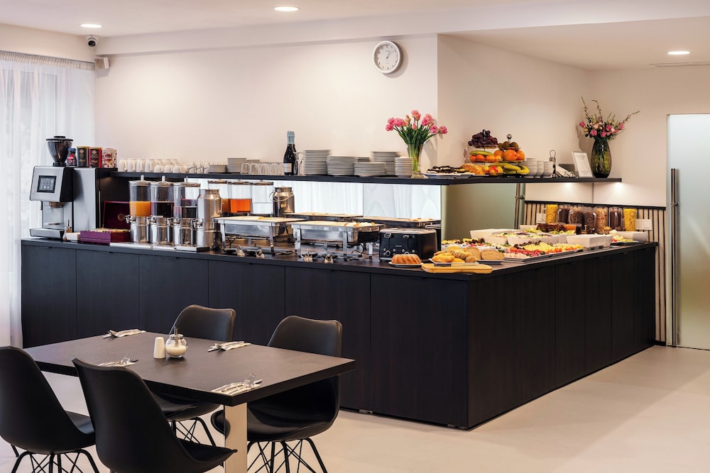 Aida Hotel — Restaurant & bars in Prague, Prague