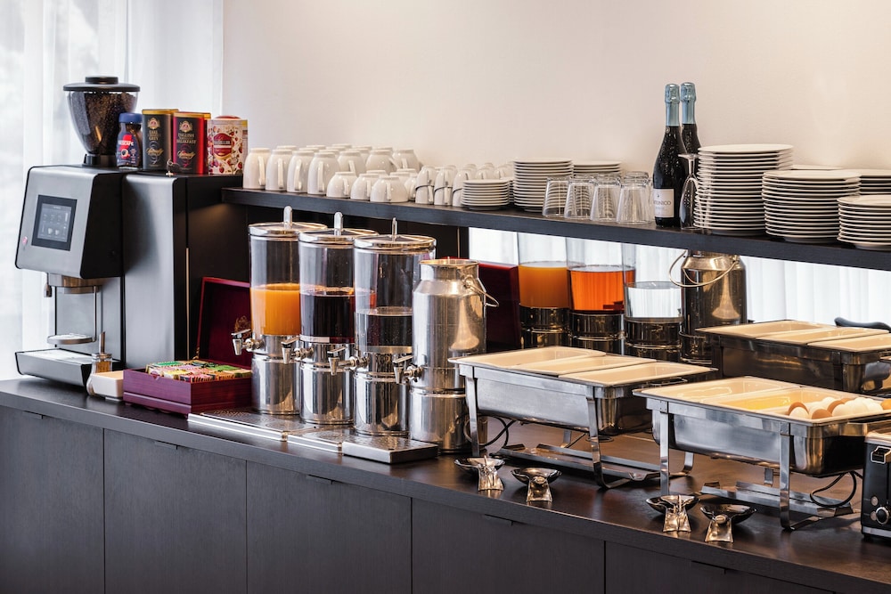 Aida Hotel — Restaurant & bars in Prague, Prague
