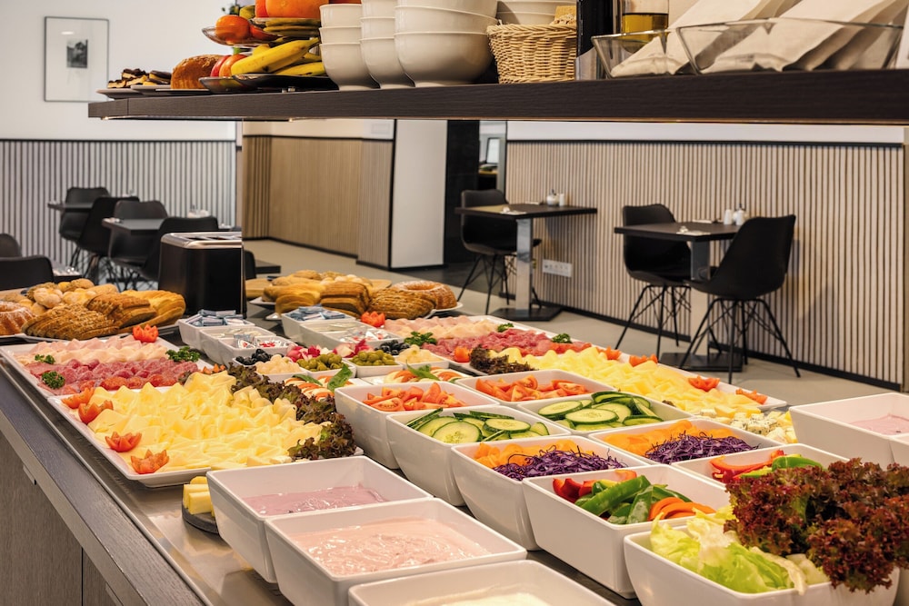 Aida Hotel — Restaurant & bars in Prague, Prague