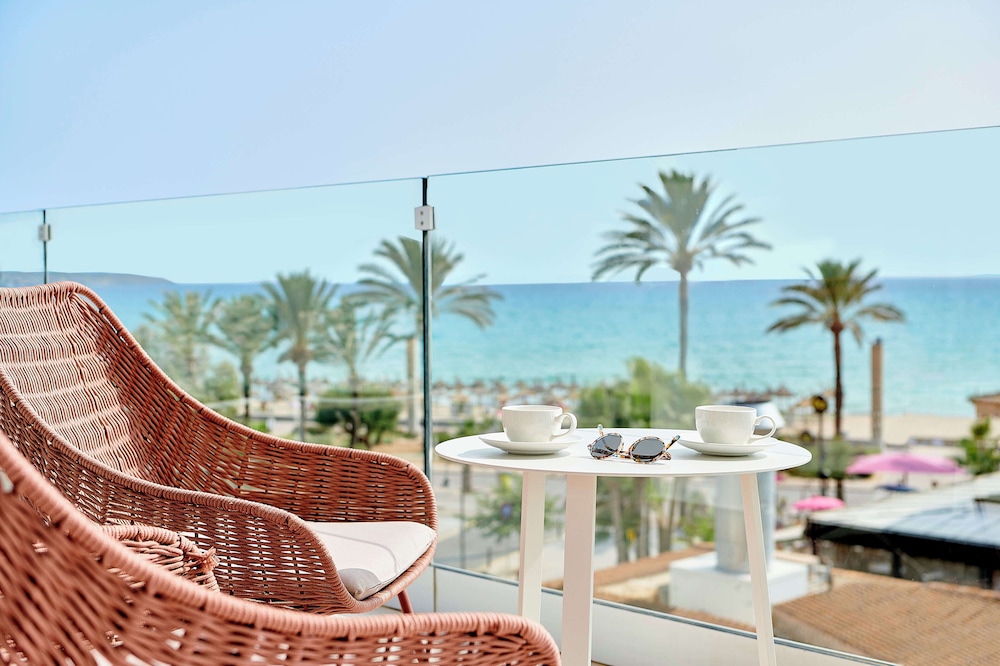 Iberostar Selection Playa de Palma — Hotel rooms in Playa de Palma, Balearic Islands