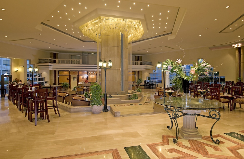 Dreams Beach Sharm el Sheikh — Hotel building in Sharm El Sheikh, Red Sea
