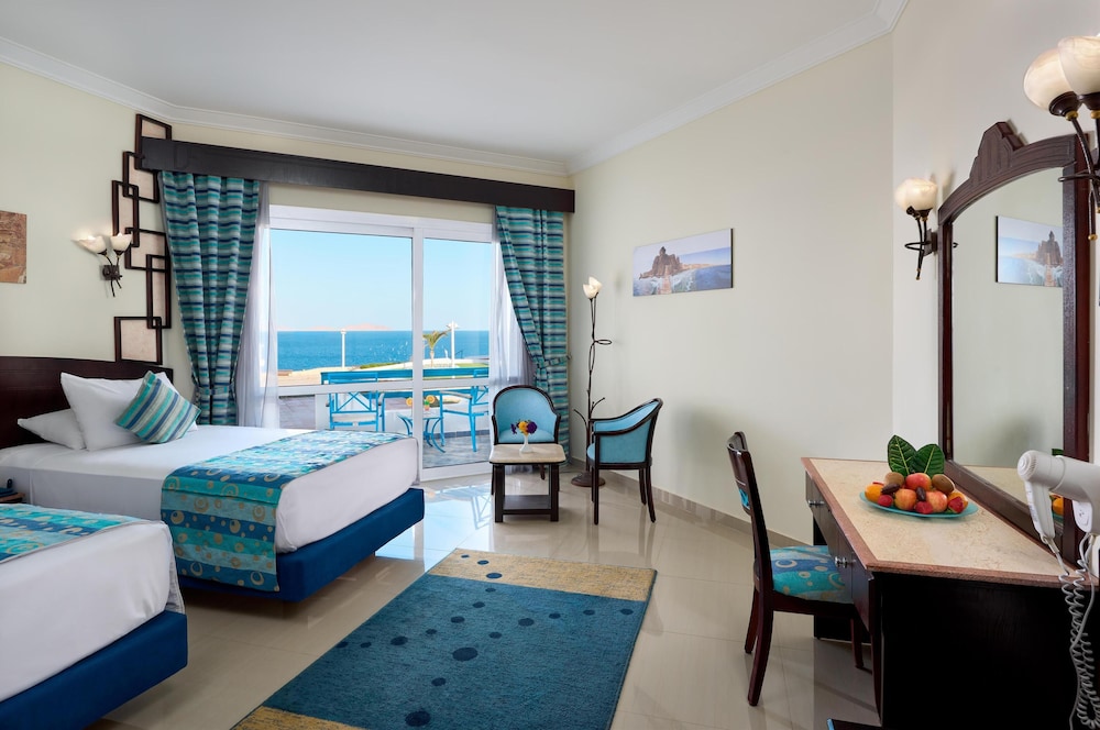 Dreams Beach Sharm el Sheikh — Hotel rooms in Sharm El Sheikh, Red Sea