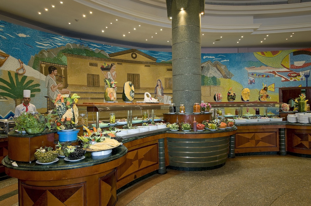 Dreams Beach Sharm el Sheikh — Restaurant & bars in Sharm El Sheikh, Red Sea