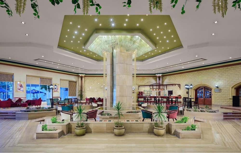Dreams Beach Sharm el Sheikh — Hotel building in Sharm El Sheikh, Red Sea