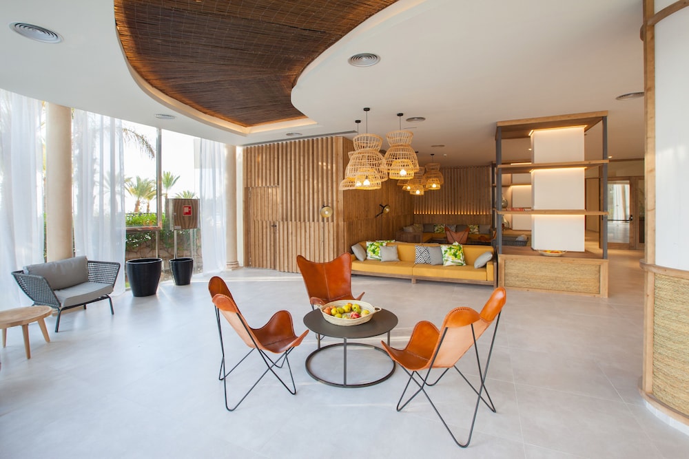 Corallium Dunamar by Lopesan Hotels - Adults Only — Hotel rooms in Playa del Ingles, Canary Islands