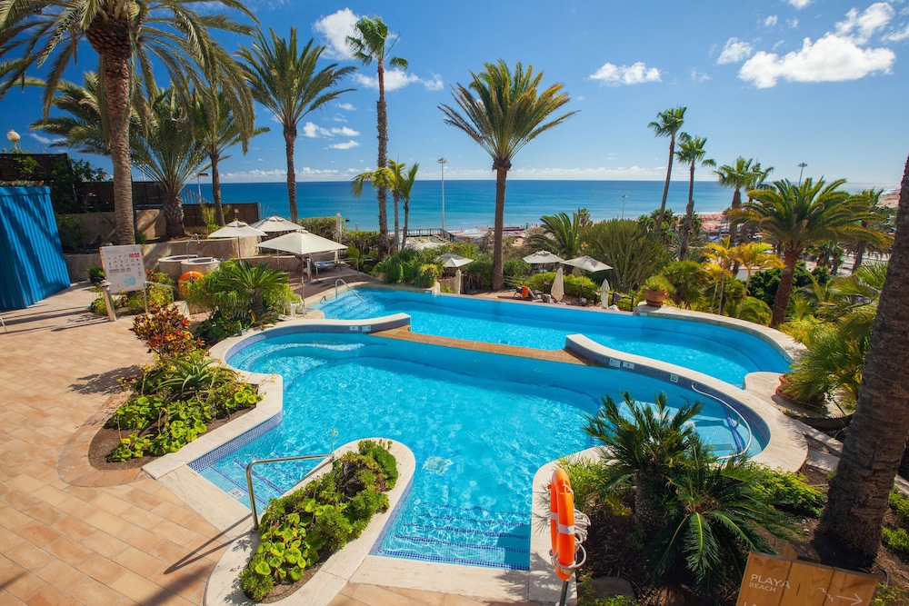 Corallium Dunamar by Lopesan Hotels - Adults Only — Swimming pool in Playa del Ingles, Canary Islands