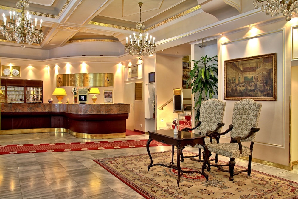 Ambassador Zlatá husa — Hotel building in Prague, Prague
