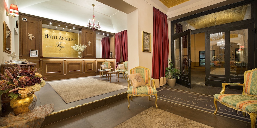 Hotel Angelis — Hotel building in Prague, Prague