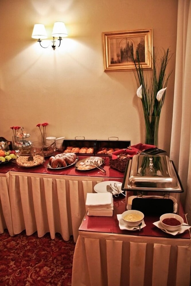 Hotel Angelis — Restaurant & bars in Prague, Prague