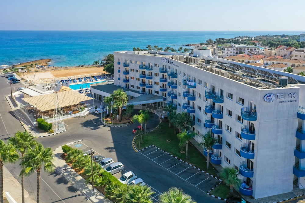 Tetyk Hotel — Hotel building in Protaras, Famagusta Region