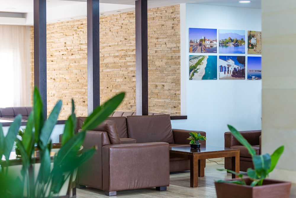 Tetyk Hotel — Hotel building in Protaras, Famagusta Region
