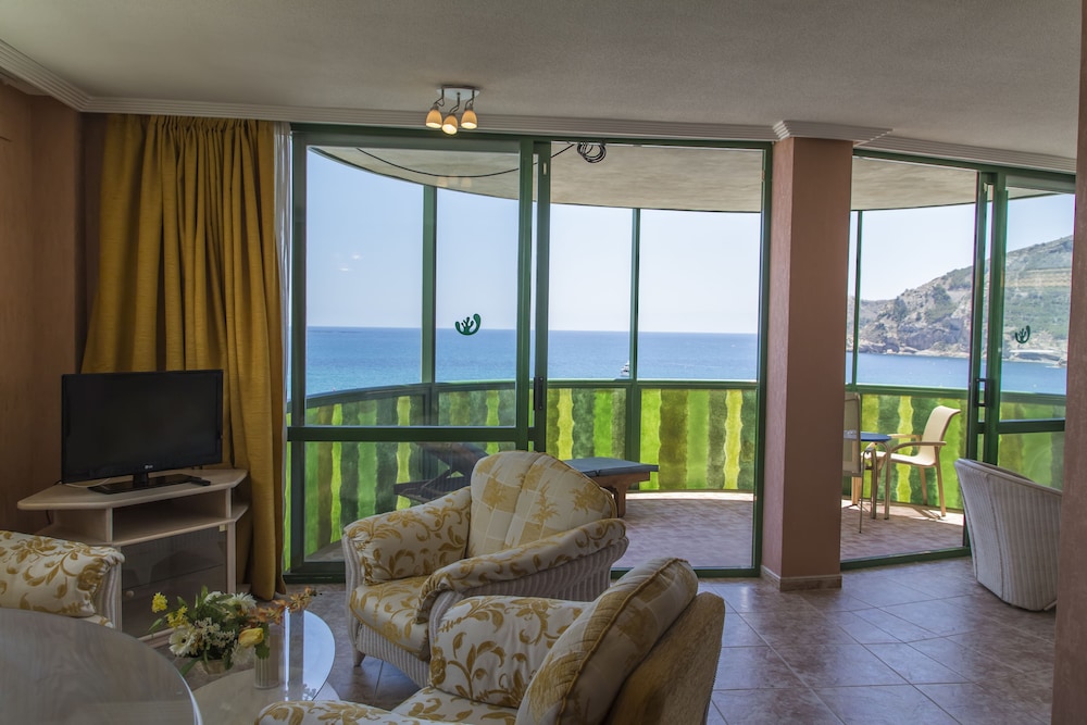 KAKTUS Hotel Kaktus Albir — Hotel rooms in L'Alfas del Pi, Valencian Community