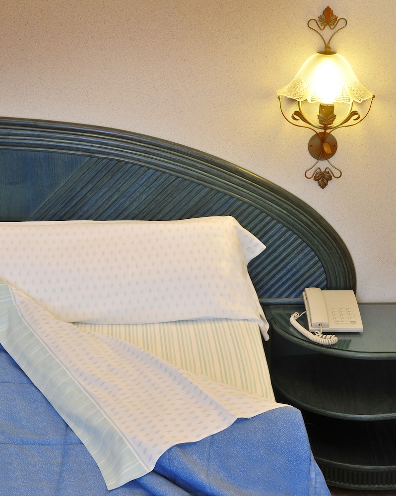 KAKTUS Hotel Kaktus Albir — Hotel rooms in L'Alfas del Pi, Valencian Community