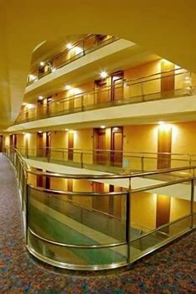 KAKTUS Hotel Kaktus Albir — Hotel building in L'Alfas del Pi, Valencian Community