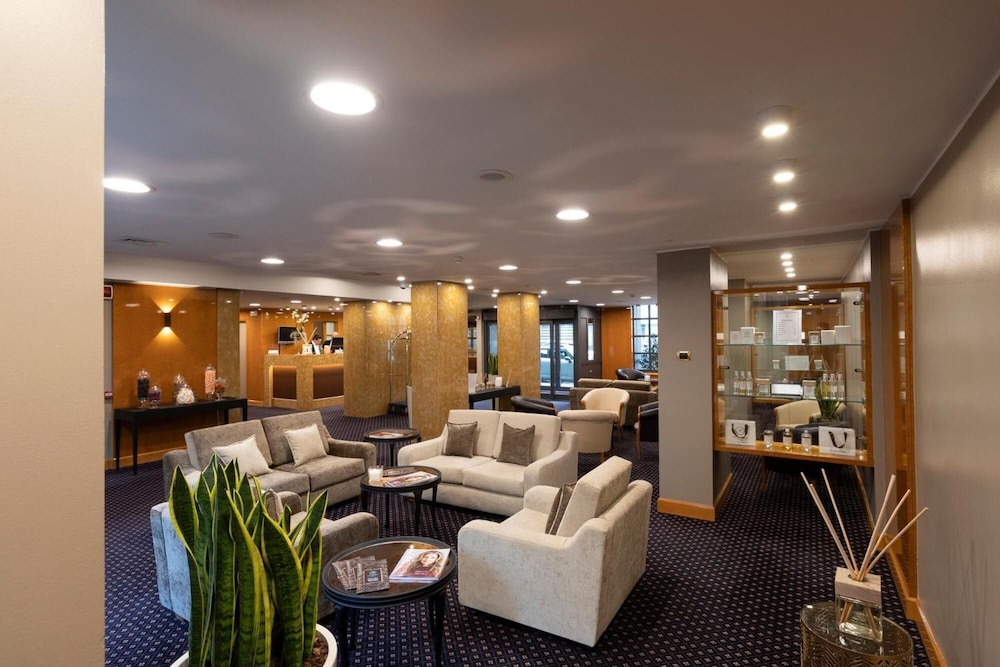 City Life Hotel Poliziano - by R Collection Hotels — Hotel building in Milan, Lombardy