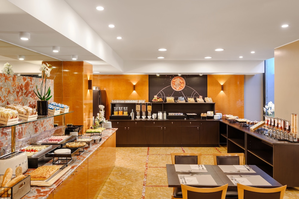 City Life Hotel Poliziano - by R Collection Hotels — Restaurant & bars in Milan, Lombardy