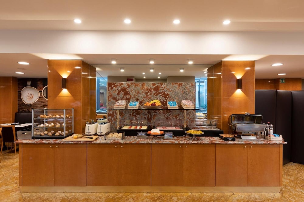 City Life Hotel Poliziano - by R Collection Hotels — Restaurant & bars in Milan, Lombardy