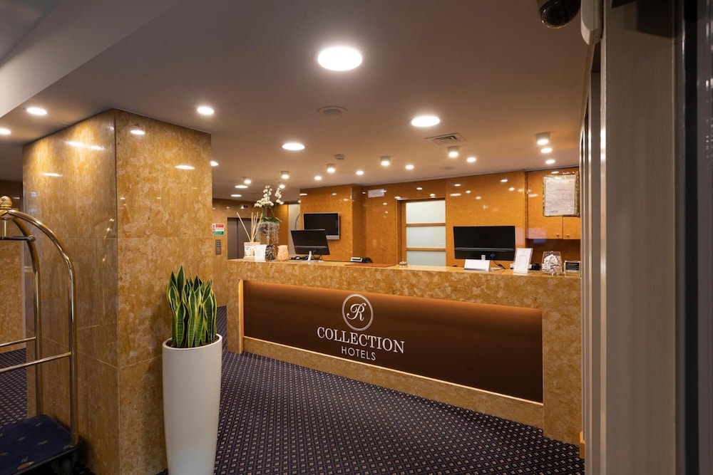City Life Hotel Poliziano - by R Collection Hotels — Hotel building in Milan, Lombardy