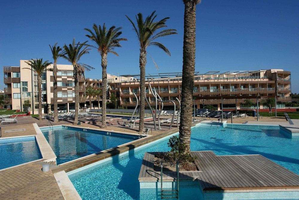 . Ohtels Les Oliveres