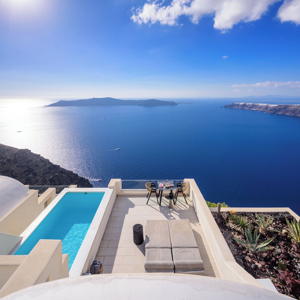 Andromeda Villas — Main photo in Imerovigli, South Aegean