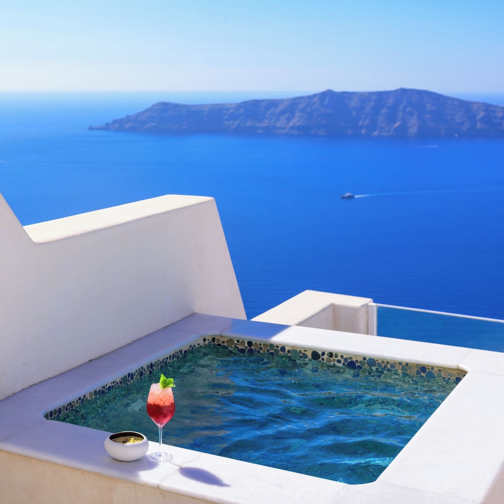 Andromeda Villas — Spa in Imerovigli, South Aegean