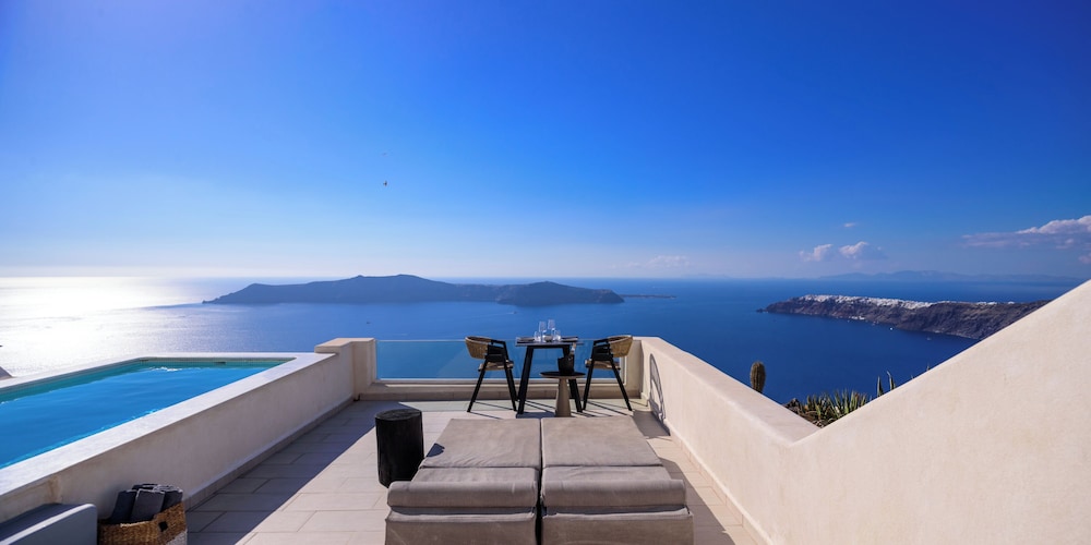Andromeda Villas — Hotel building in Imerovigli, South Aegean