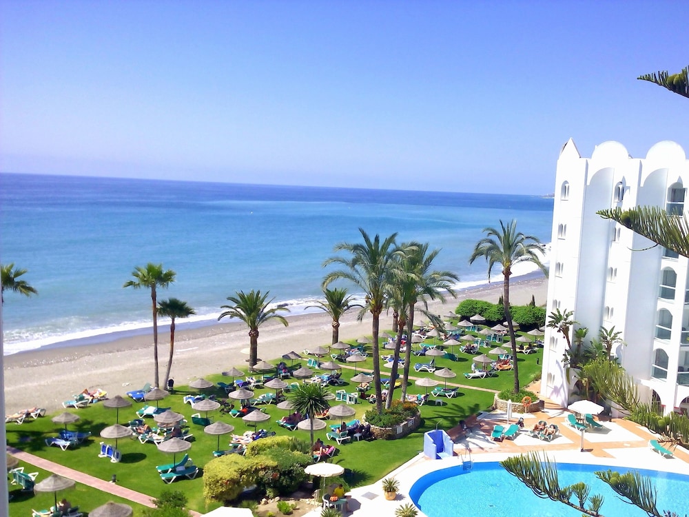 Ona Marinas de Nerja Spa Resort — Beach in Nerja, Andalusia