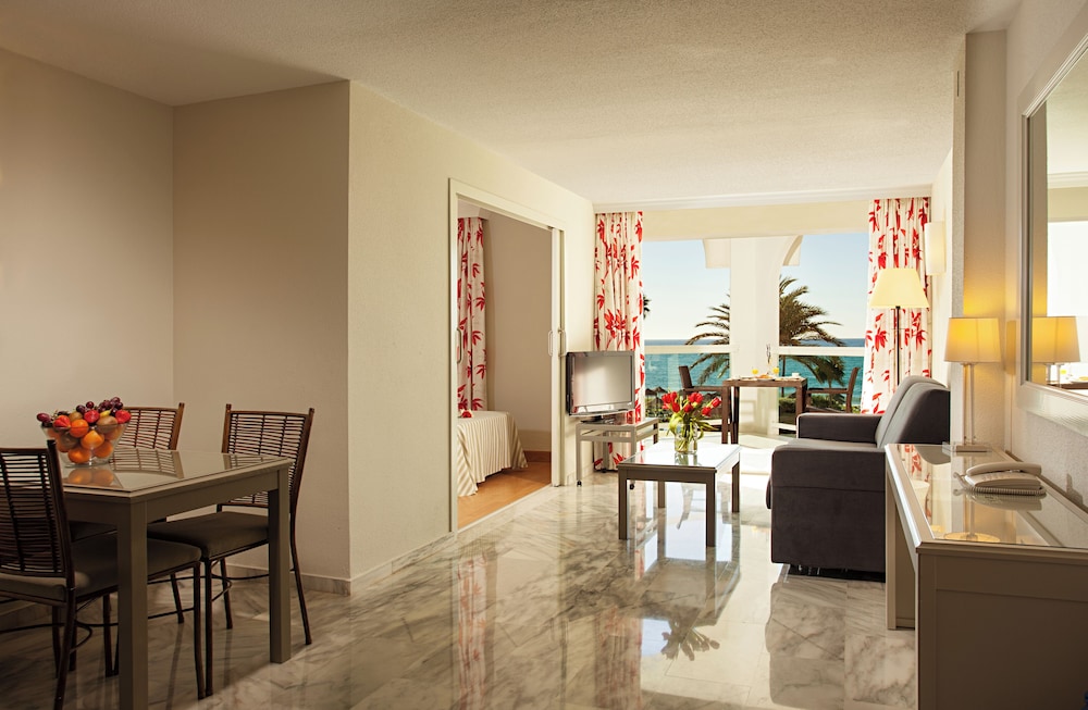 Ona Marinas de Nerja Spa Resort — Hotel rooms in Nerja, Andalusia