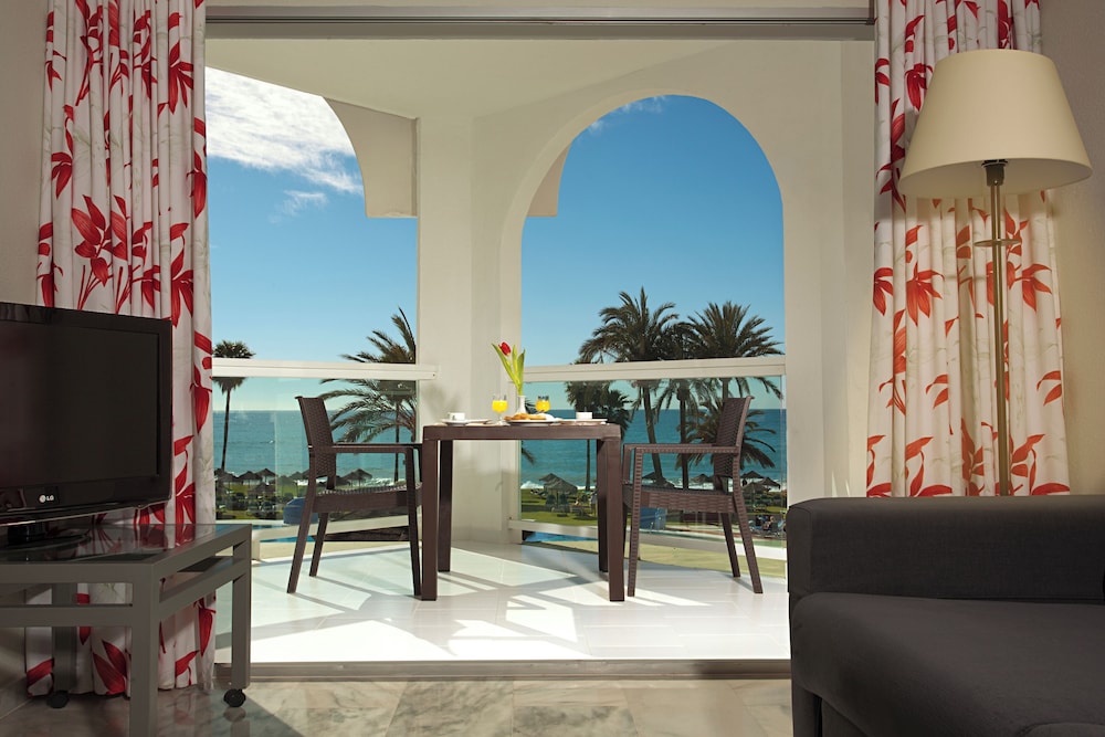 Ona Marinas de Nerja Spa Resort — Hotel rooms in Nerja, Andalusia