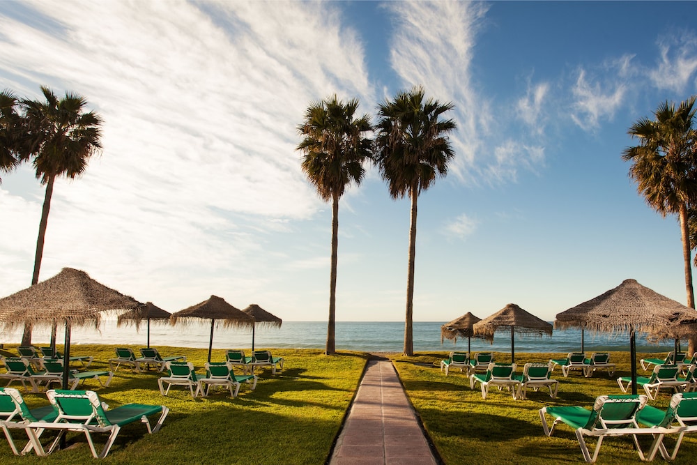 Ona Marinas de Nerja Spa Resort — Beach in Nerja, Andalusia