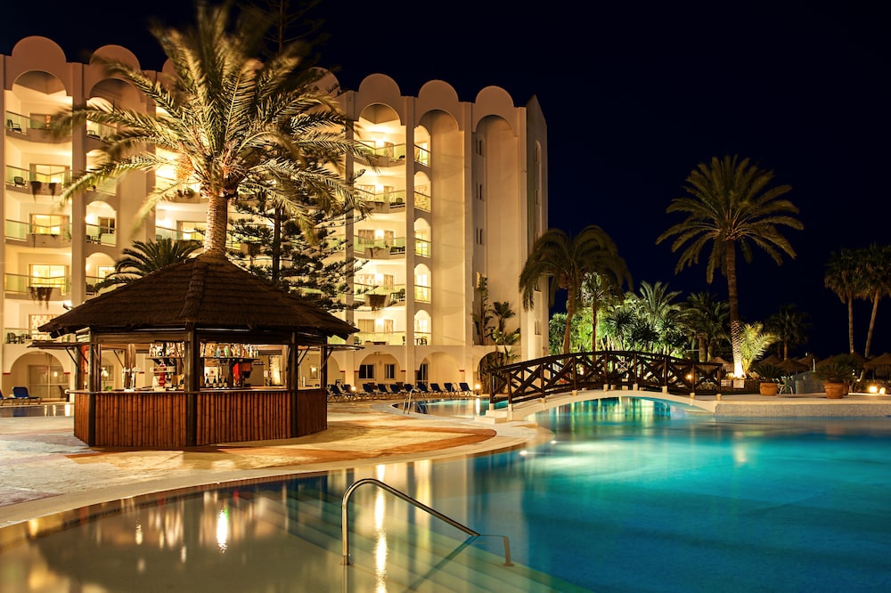 Ona Marinas de Nerja Spa Resort — Hotel building in Nerja, Andalusia