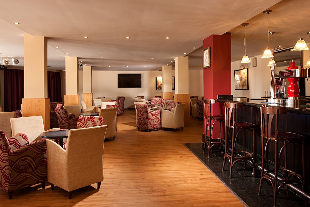 Ona Marinas de Nerja Spa Resort — Restaurant & bars in Nerja, Andalusia