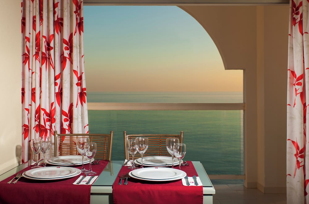 Ona Marinas de Nerja Spa Resort — Restaurant & bars in Nerja, Andalusia