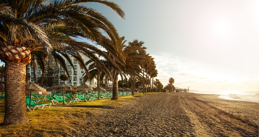 Ona Marinas de Nerja Spa Resort — Beach in Nerja, Andalusia