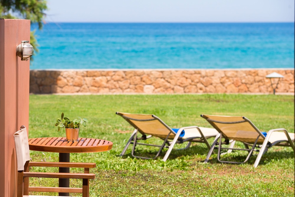 Kernos Beach — Beach in Malia